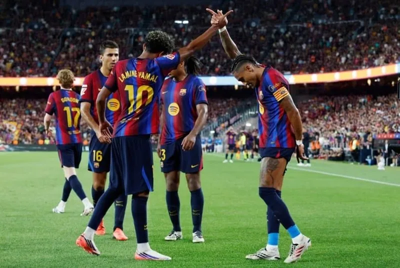 doi hinh cua barcelona